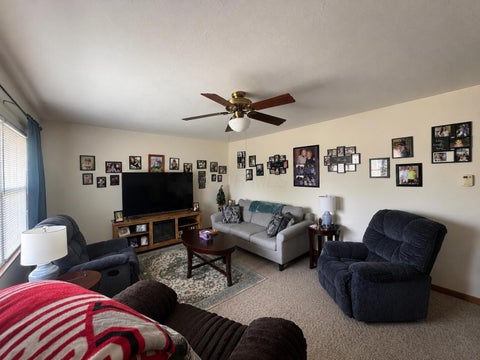 Tiny photo for 1605 Sunset Drive, Washington Court House, OH 43160 (MLS # 226028259)