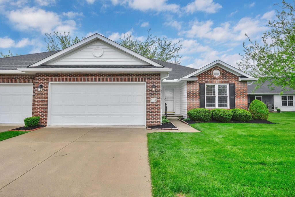 Photo of 5135 Country Place Lane, Plain City, OH 43064 (MLS # 226014769)
