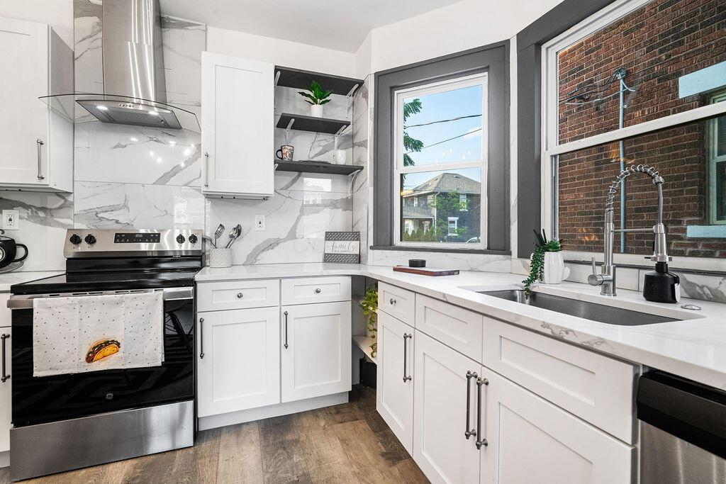 Columbus, Ohio 43206, United States, 2 Bedrooms Bedrooms, ,2 BathroomsBathrooms,Residential,Active,180053