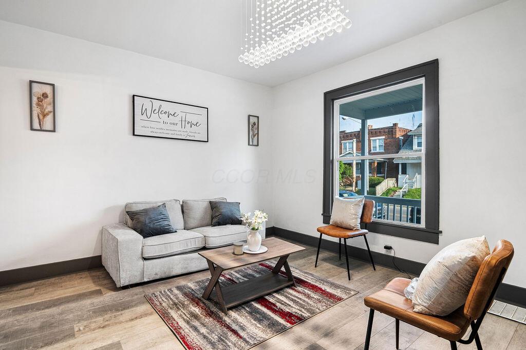 Columbus, Ohio 43206, United States, 2 Bedrooms Bedrooms, ,2 BathroomsBathrooms,Residential,Active,180053