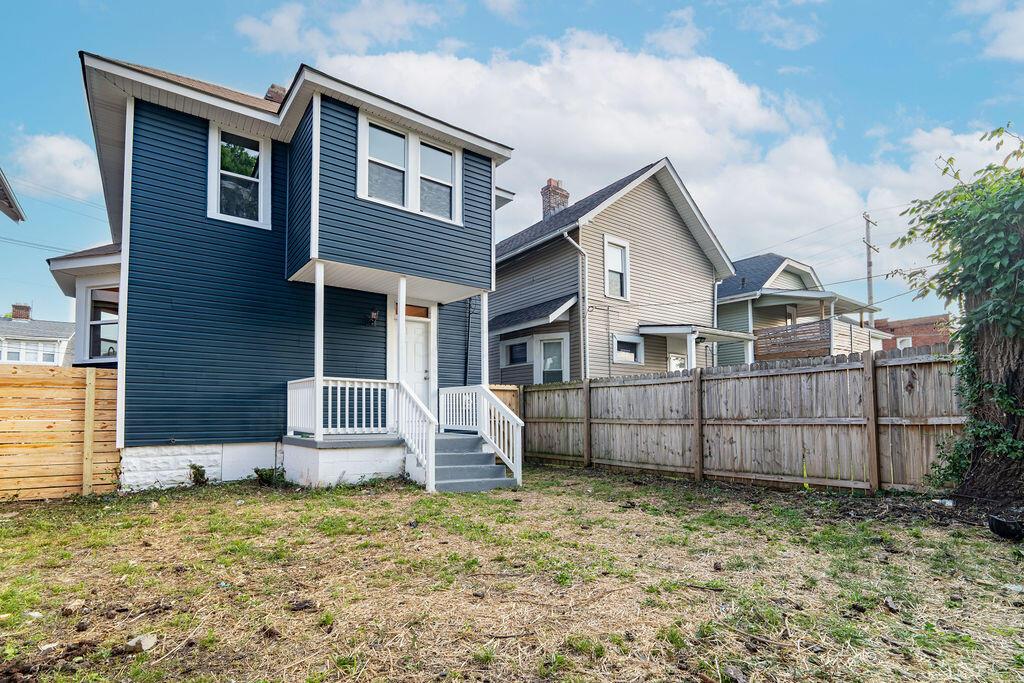 Columbus, Ohio 43206, United States, 2 Bedrooms Bedrooms, ,2 BathroomsBathrooms,Residential,Active,180053