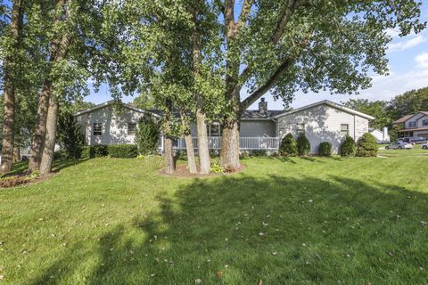 Photo of 57 Jonquil Drive SW, Etna, OH 43062 (MLS # 225029530)