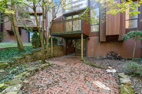 Tiny photo for 4816 Crazy Horse Lane 4 #4, Westerville, OH 43081 (MLS # 225037474)