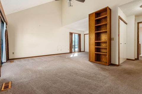 Tiny photo for 4816 Crazy Horse Lane 4 #4, Westerville, OH 43081 (MLS # 225037474)