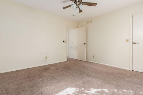 Tiny photo for 4816 Crazy Horse Lane 4 #4, Westerville, OH 43081 (MLS # 225037474)