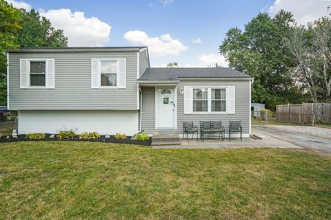 Photo of 294 Eastwood Avenue, Delaware, OH 43015 (MLS # 225035396) Photo of 294 Eastwood Avenue, Delaware, OH 43015 (MLS # 225035396)