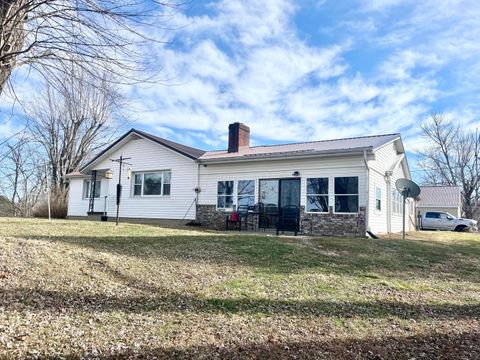 Photo of 26039 State Route 180, Rockbridge, OH 43149 (MLS # 226005740)