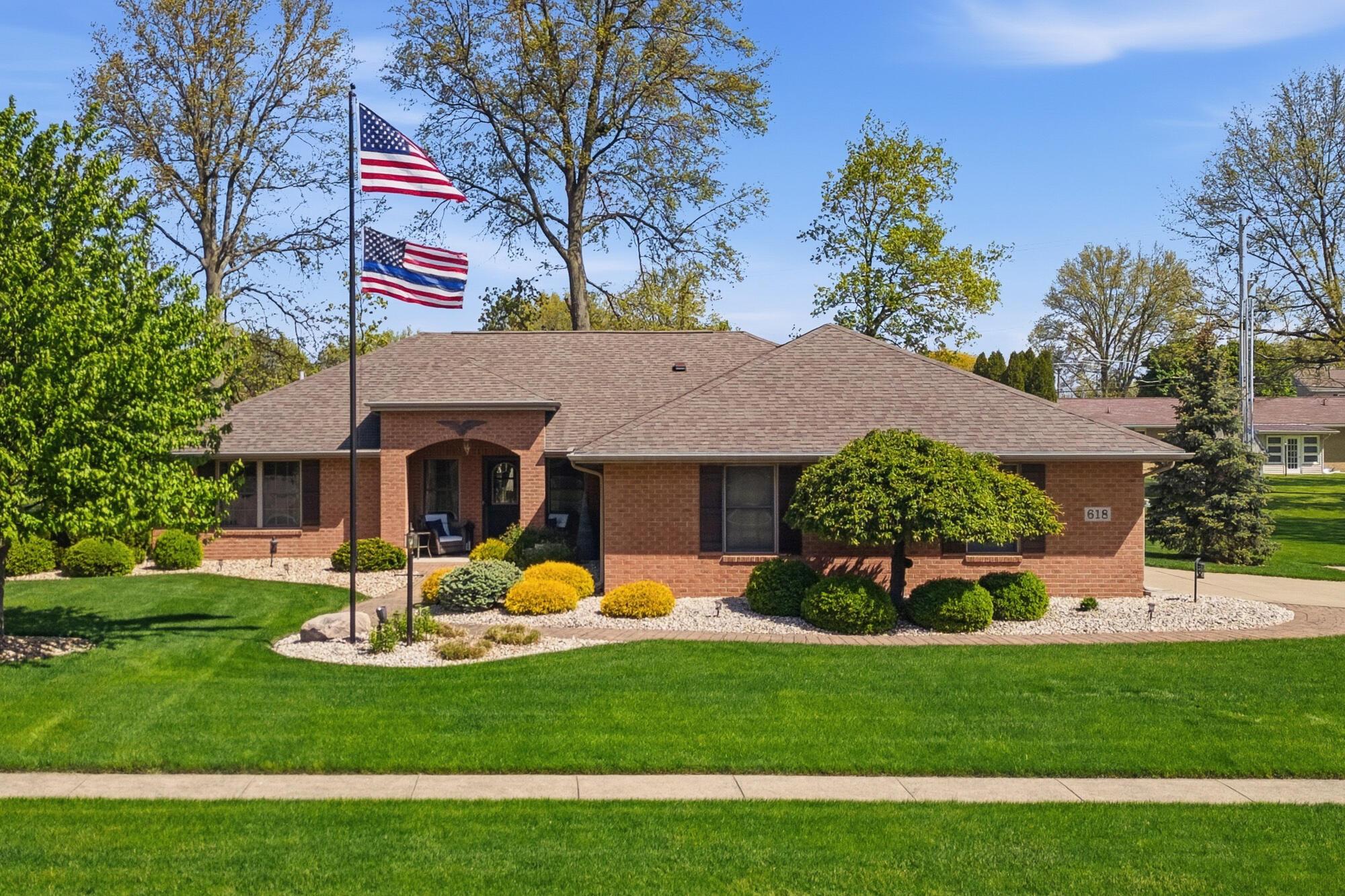 618 Linden Lane