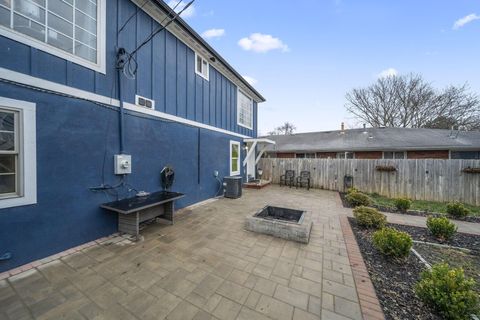 Tiny photo for 3215 Valleyview Drive, Columbus, OH 43204 (MLS # 226000649)