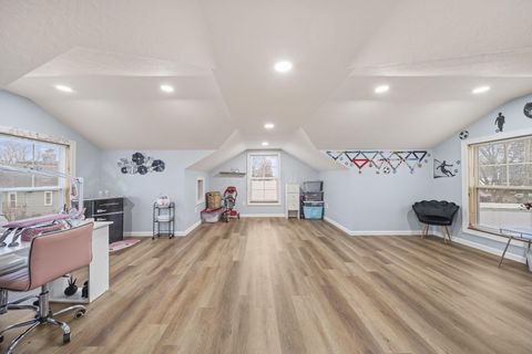 Tiny photo for 3215 Valleyview Drive, Columbus, OH 43204 (MLS # 226000649)