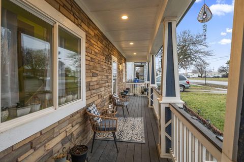 Tiny photo for 3215 Valleyview Drive, Columbus, OH 43204 (MLS # 226000649)