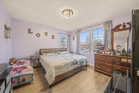 Tiny photo for 3215 Valleyview Drive, Columbus, OH 43204 (MLS # 226000649)