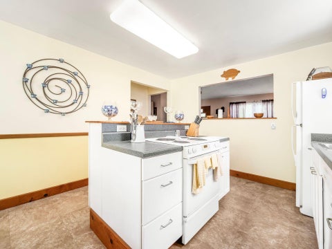 Tiny photo for 1639 E Cooke Road, Columbus, OH 43224 (MLS # 226022138)