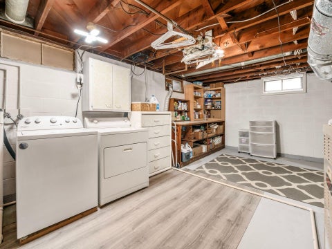 Tiny photo for 1639 E Cooke Road, Columbus, OH 43224 (MLS # 226022138)