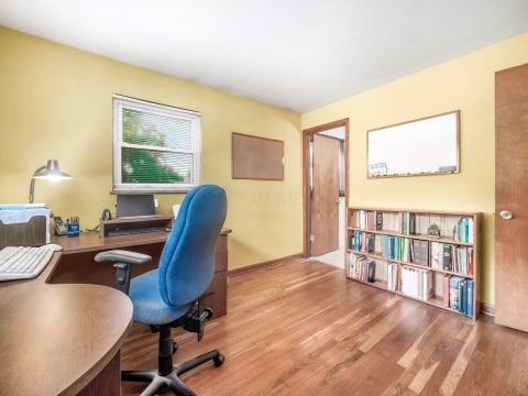 Tiny photo for 1639 E Cooke Road, Columbus, OH 43224 (MLS # 226022138)