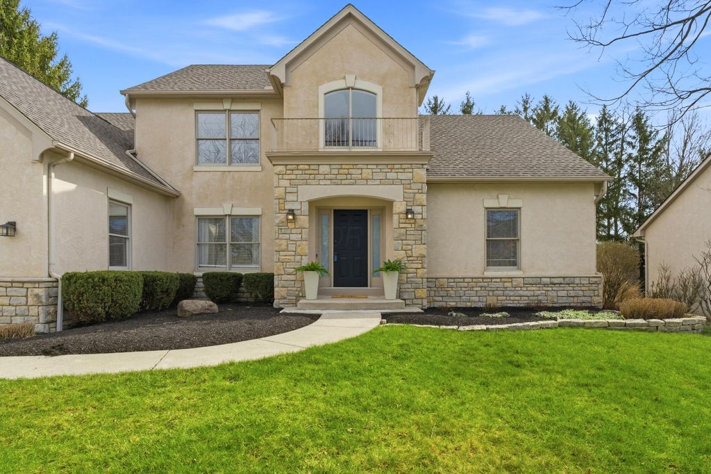 Photo of 9398 Culross Court, Dublin, OH 43017 (MLS # 226008128)