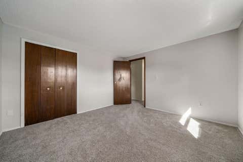 Tiny photo for 105 Kinder Place, Columbus, OH 43230 (MLS # 226022147)