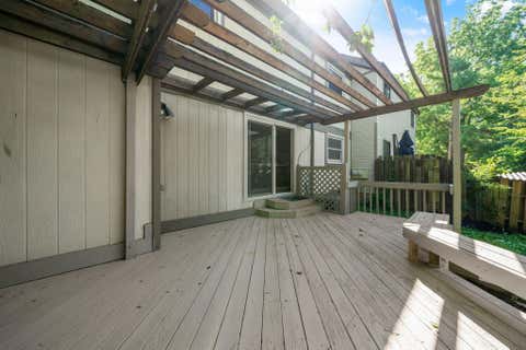 Tiny photo for 105 Kinder Place, Columbus, OH 43230 (MLS # 226022147)