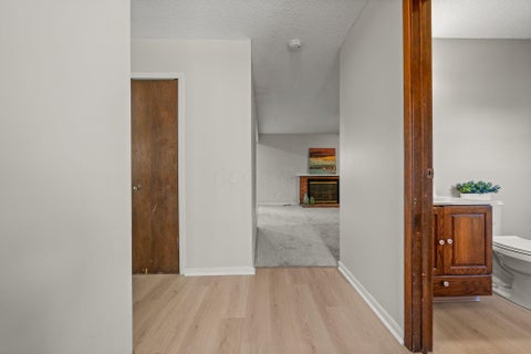 Tiny photo for 105 Kinder Place, Columbus, OH 43230 (MLS # 226022147)