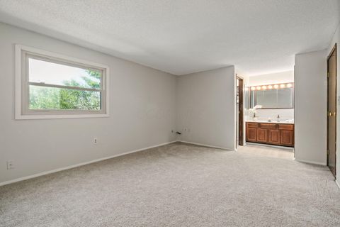 Tiny photo for 105 Kinder Place, Columbus, OH 43230 (MLS # 226022147)