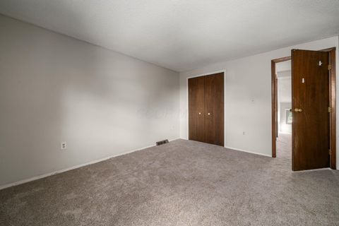 Tiny photo for 105 Kinder Place, Columbus, OH 43230 (MLS # 226022147)