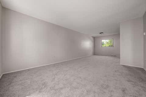 Tiny photo for 105 Kinder Place, Columbus, OH 43230 (MLS # 226022147)