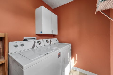 Tiny photo for 105 Kinder Place, Columbus, OH 43230 (MLS # 226022147)