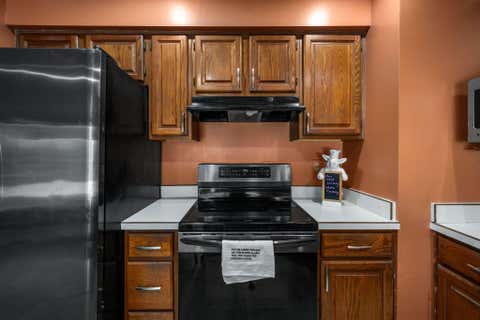 Tiny photo for 105 Kinder Place, Columbus, OH 43230 (MLS # 226022147)
