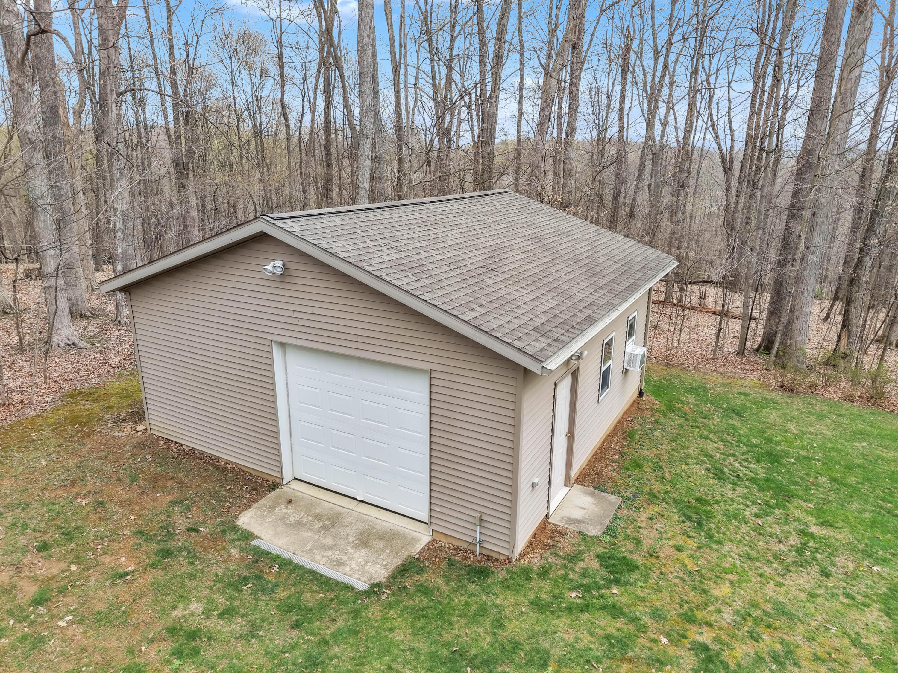 51 Hillview Court, Howard, Ohio image 41