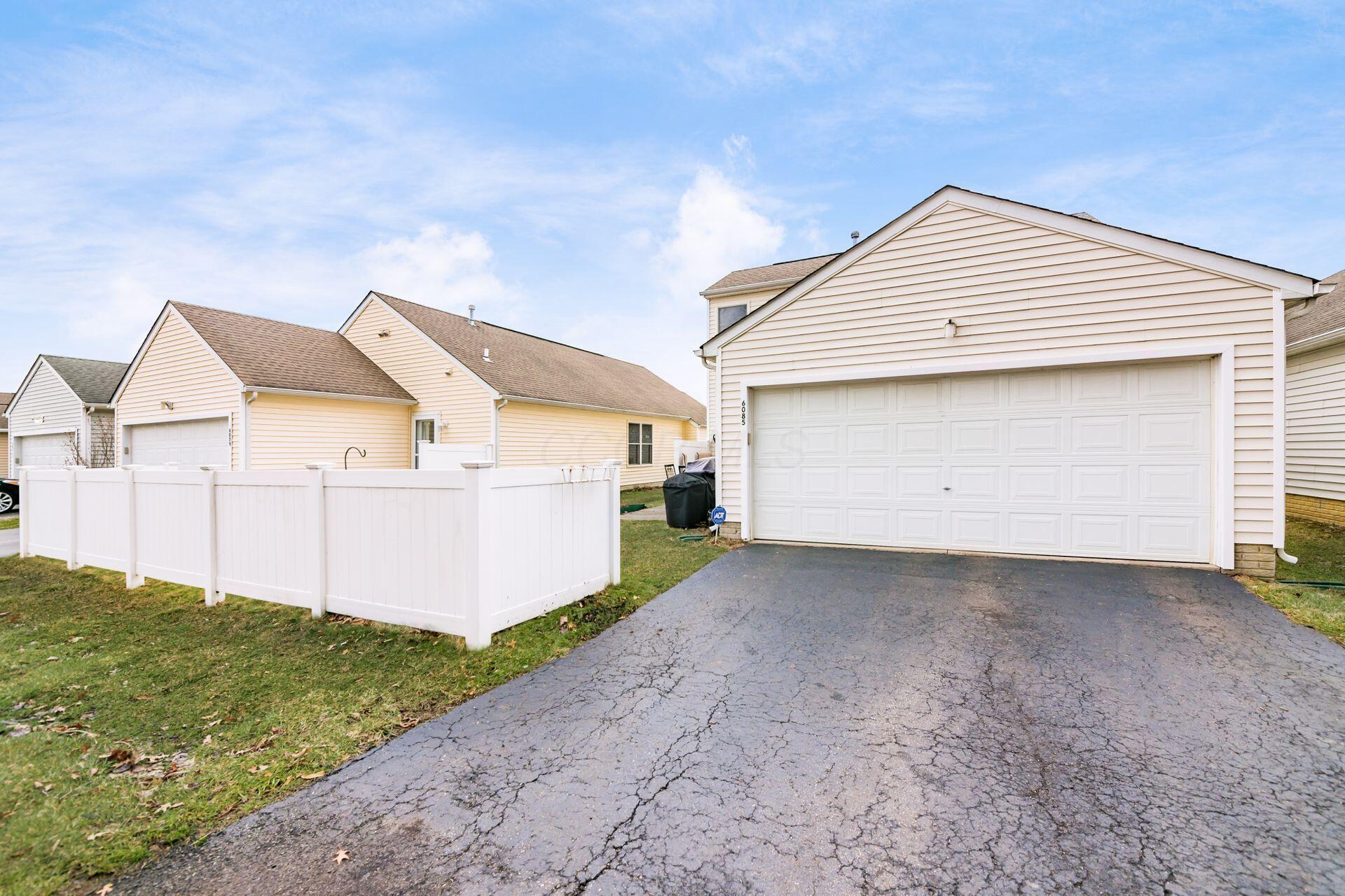 6085 Eden Valley Drive, Westerville, Ohio image 40