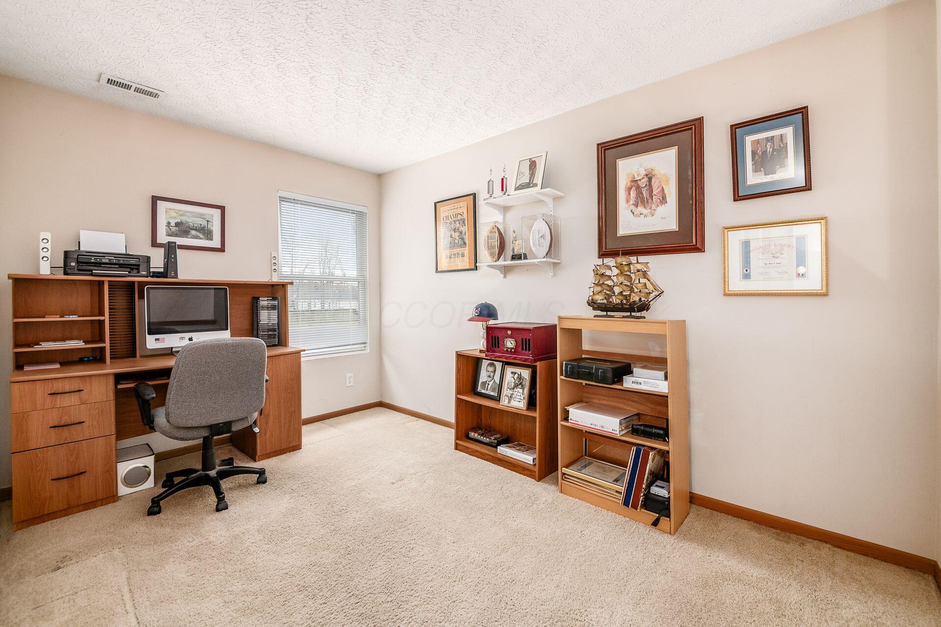 6085 Eden Valley Drive, Westerville, Ohio image 33