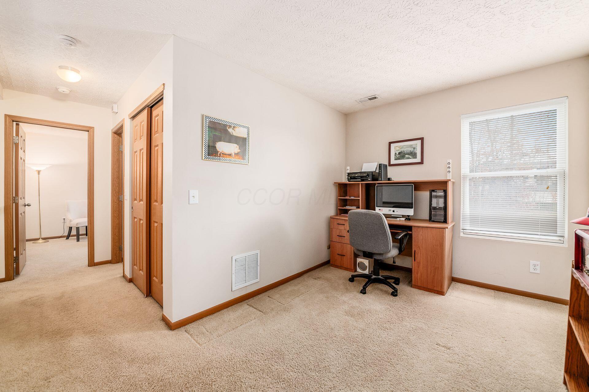 6085 Eden Valley Drive, Westerville, Ohio image 31