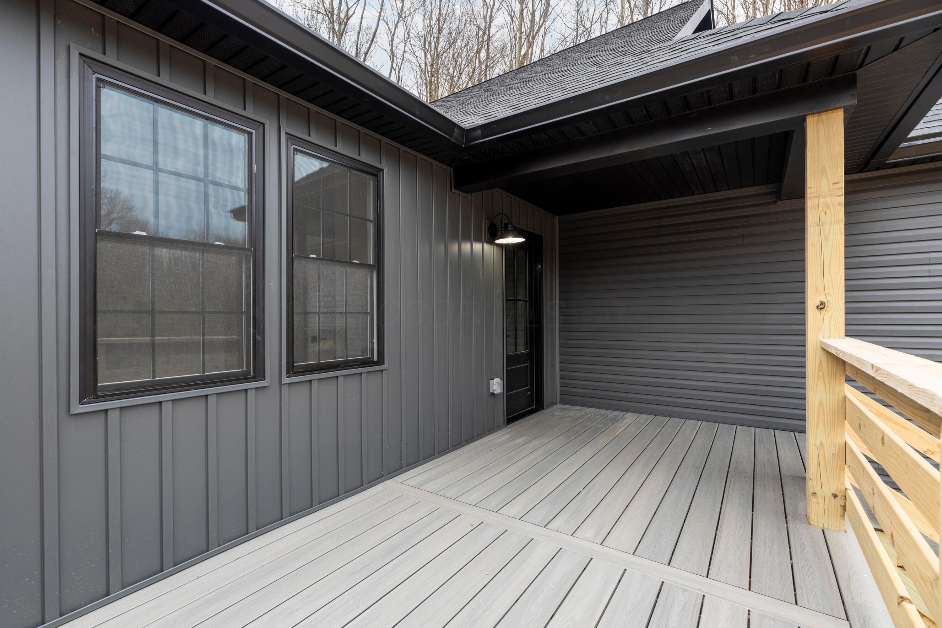 27 Brooklawn Court, Howard, Ohio image 4