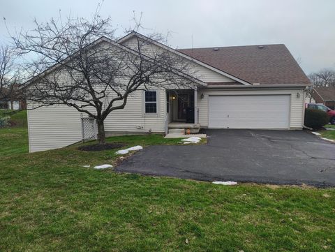 Photo of 4531 White Leaf Way, Columbus, OH 43228 (MLS # 225046034)