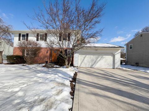 Photo of 5644 Linworth Road, Columbus, OH 43235 (MLS # 226004191)