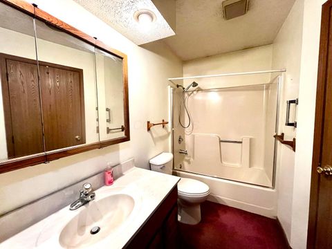 Tiny photo for 161 Lana Lane, Chillicothe, OH 45601 (MLS # 226008162)