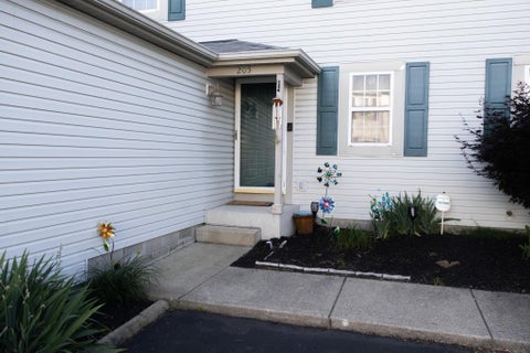 Condo For Sale - 205 Malloy Lane #74C<br/> Blacklick, OH 43004