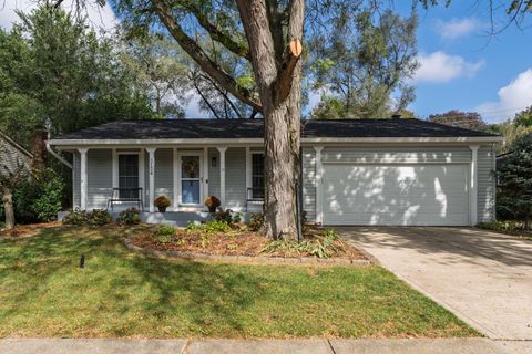 Photo of 3154 Rimmer Drive, Dublin, OH 43017 (MLS # 225039083)