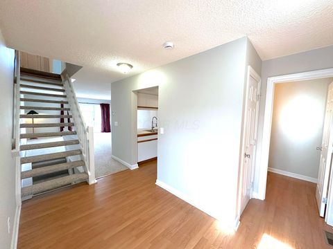 Tiny photo for 1999 Jasper Lane 24A #24A, Hilliard, OH 43026 (MLS # 225045192)