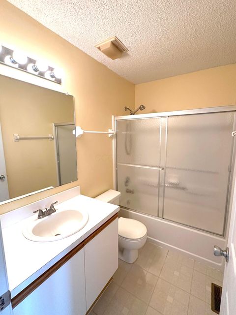 Tiny photo for 1999 Jasper Lane 24A #24A, Hilliard, OH 43026 (MLS # 225045192)