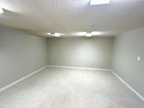 Tiny photo for 1999 Jasper Lane 24A #24A, Hilliard, OH 43026 (MLS # 225045192)