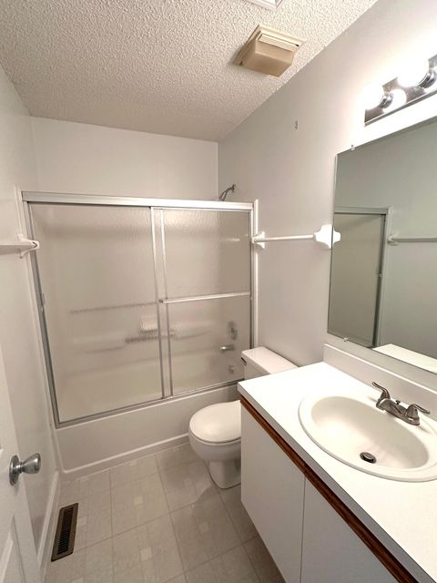 Tiny photo for 1999 Jasper Lane 24A #24A, Hilliard, OH 43026 (MLS # 225045192)