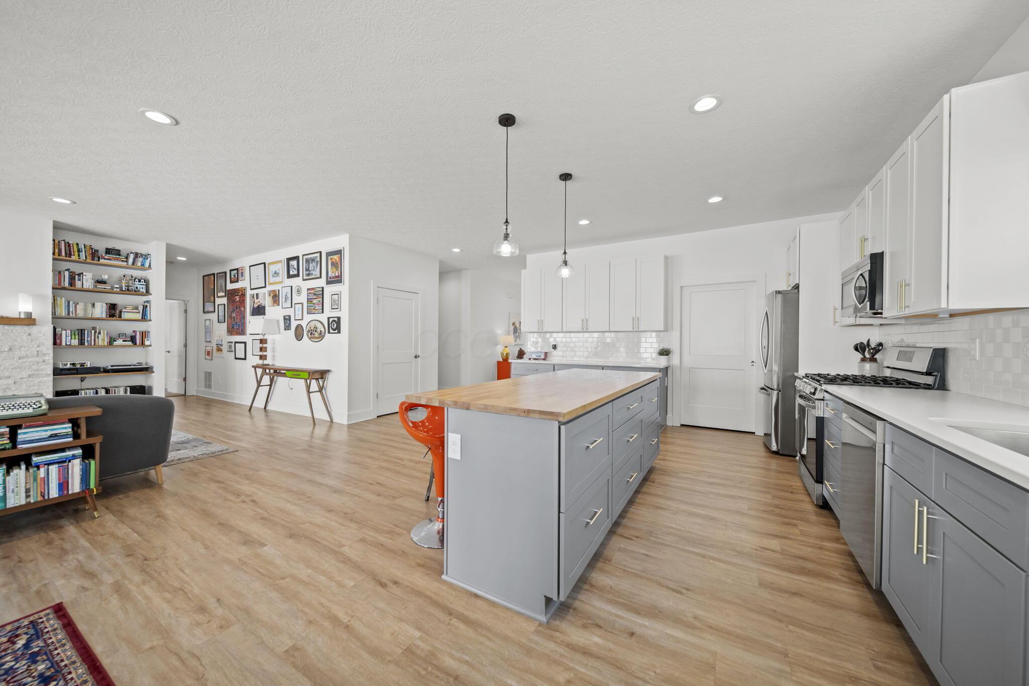 3918 Logan Court, Hilliard, Ohio image 12