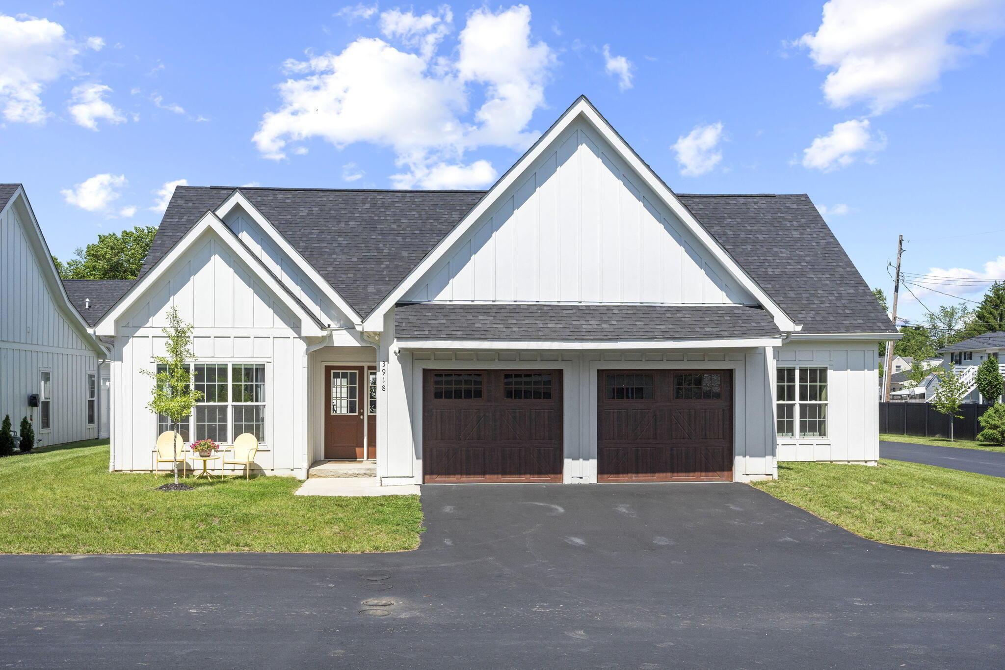 3918 Logan Court, Hilliard, Ohio image 1