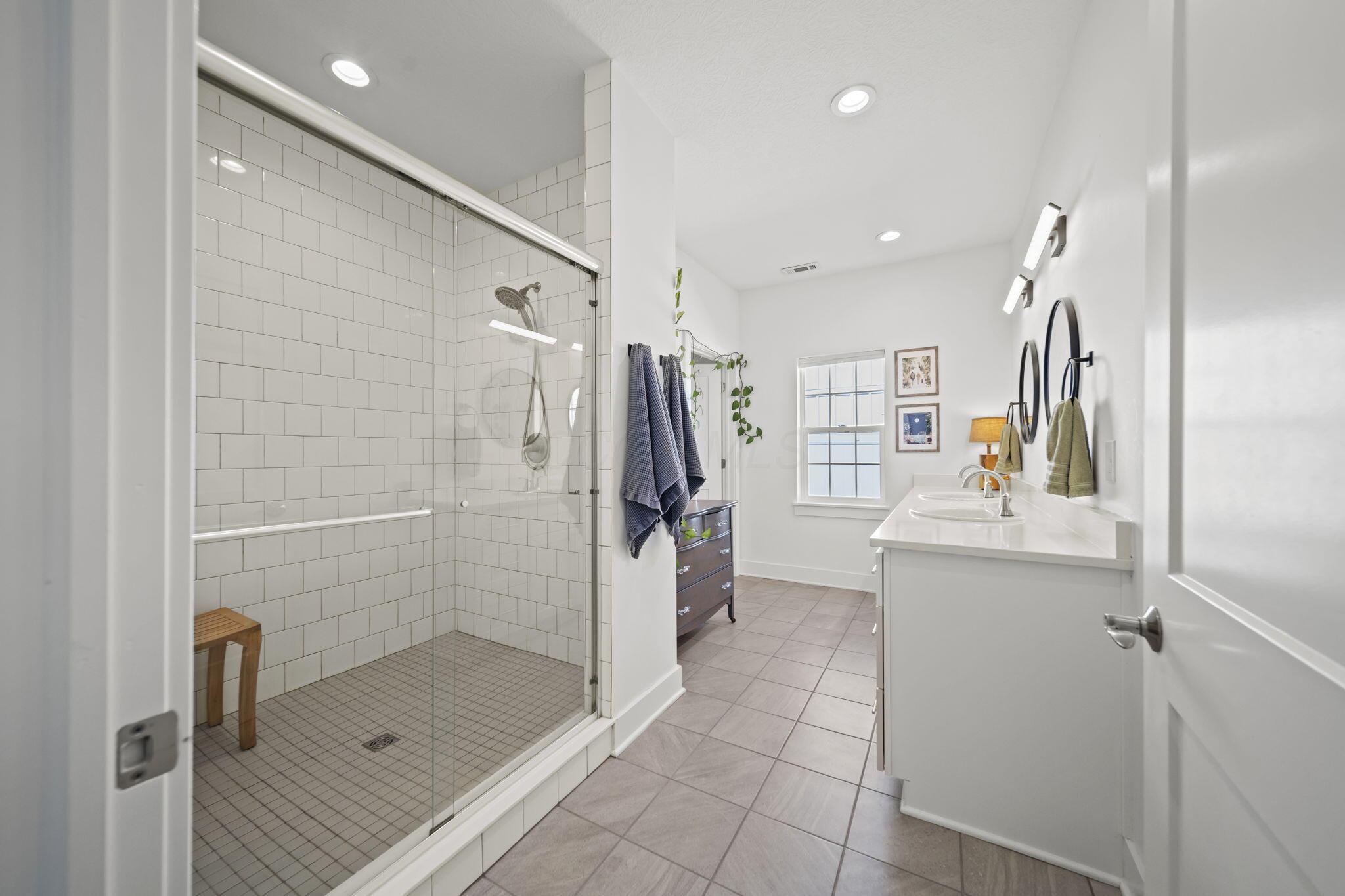 3918 Logan Court, Hilliard, Ohio image 26