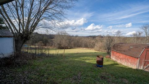 Tiny photo for 3965 Old Coopermill Road, Zanesville, OH 43701 (MLS # 226000848)