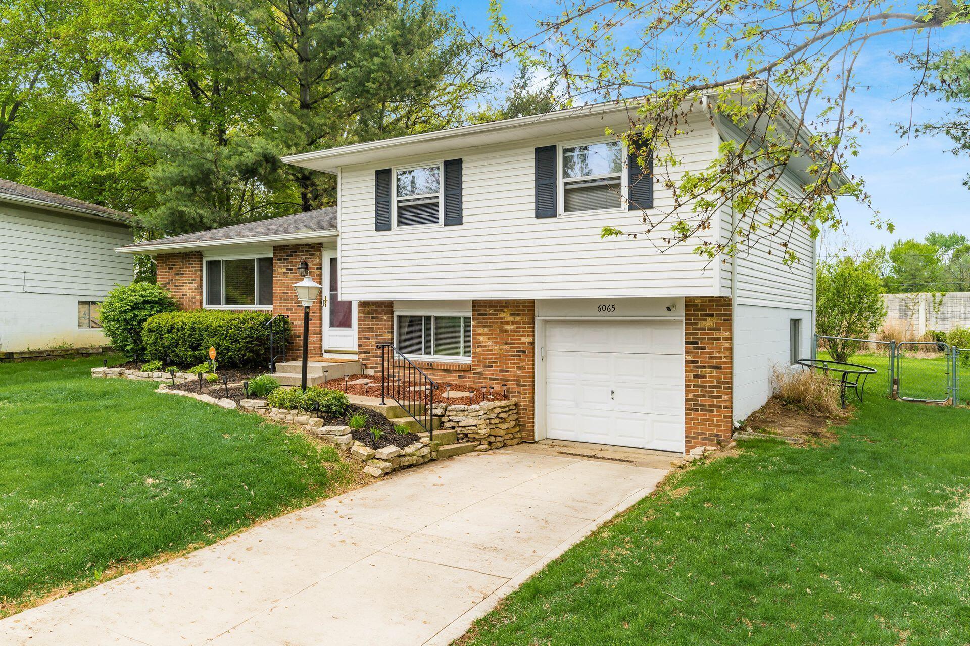 6065 Batavia Road, Westerville, Ohio image 2