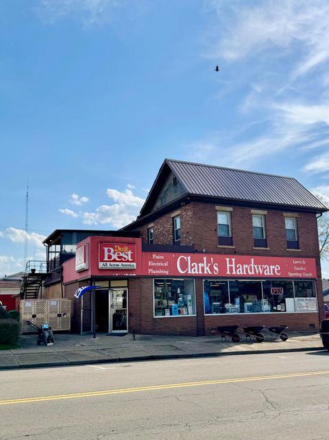 Photo of 118 W Main Street, Junction City, OH 43748 (MLS # 226014659)