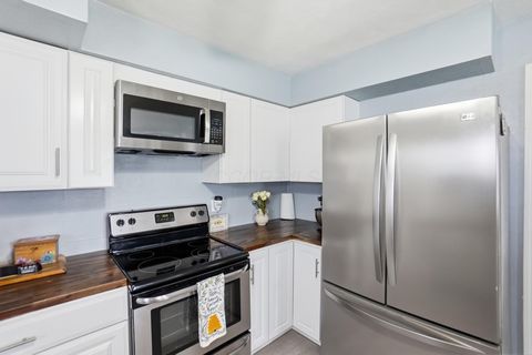 Tiny photo for 2960 US 68, Xenia, OH 45385 (MLS # 226008167)