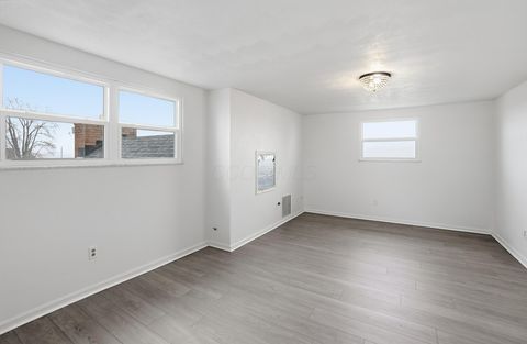 Tiny photo for 2960 US 68, Xenia, OH 45385 (MLS # 226008167)